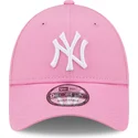 cepice-zaoblena-ruzova-nastavitelny-9forty-league-essential-new-york-yankees-mlb-new-era