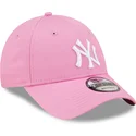 cepice-zaoblena-ruzova-nastavitelny-9forty-league-essential-new-york-yankees-mlb-new-era