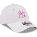 cepice-zaoblena-bila-nastavitelny-rosa-9forty-league-essential-new-york-yankees-mlb-new-era