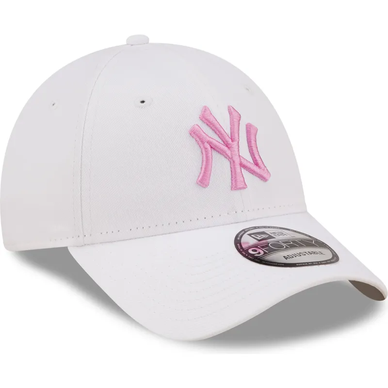 cepice-zaoblena-bila-nastavitelny-rosa-9forty-league-essential-new-york-yankees-mlb-new-era