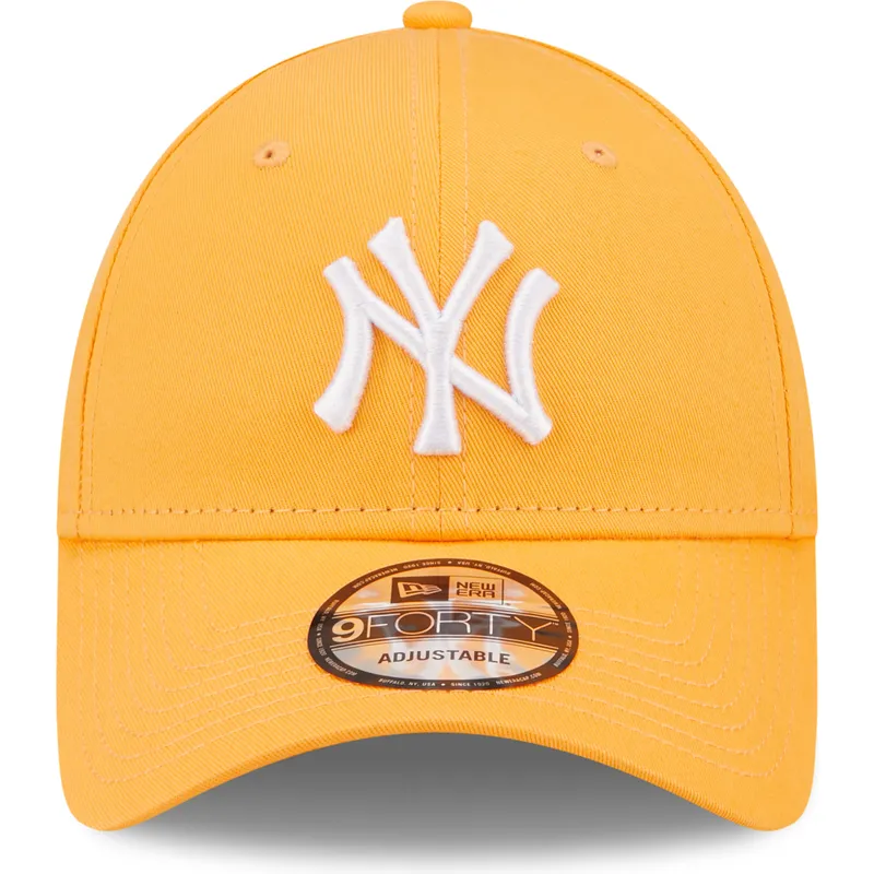 cepice-zaoblena-oranzova-nastavitelny-9forty-league-essential-new-york-yankees-mlb-new-era