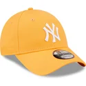 cepice-zaoblena-oranzova-nastavitelny-9forty-league-essential-new-york-yankees-mlb-new-era