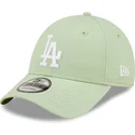 verstellbare-9forty-league-essential-kappe-in-hellgrun-der-los-angeles-dodgers-mlb-von-new-era