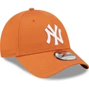 cepice-zaoblena-oranzova-nastavitelny-9forty-league-essential-new-york-yankees-mlb-new-era