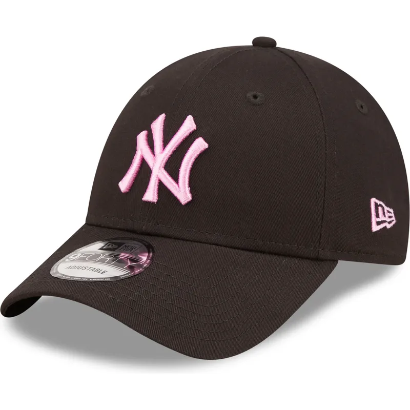 cepice-zaoblena-cerna-nastavitelny-rosa-9forty-league-essential-new-york-yankees-mlb-new-era