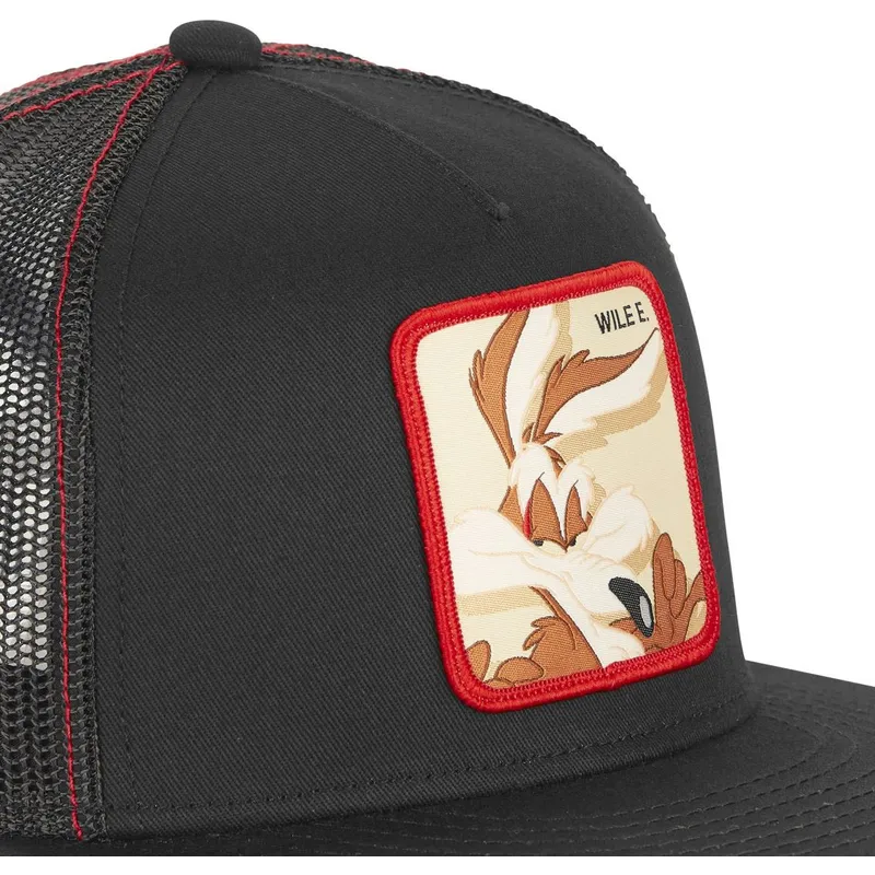 cepice-rovna-zadne-zvire-cerna-snapback-coyote-casf-wi3-looney-tunes-kojot-looney-tunes-capslab