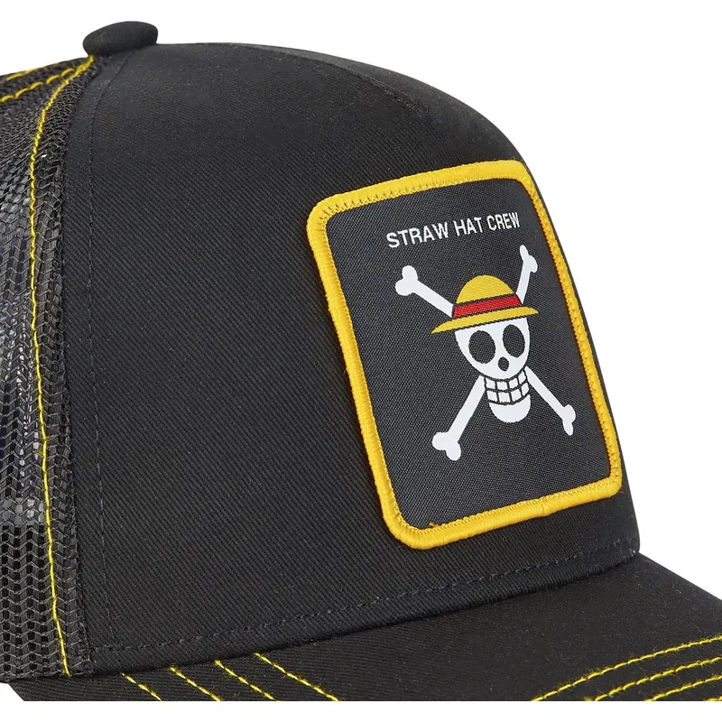 cepice-zaoblena-cerna-snapback-one1-slamaci-one-piece-capslab