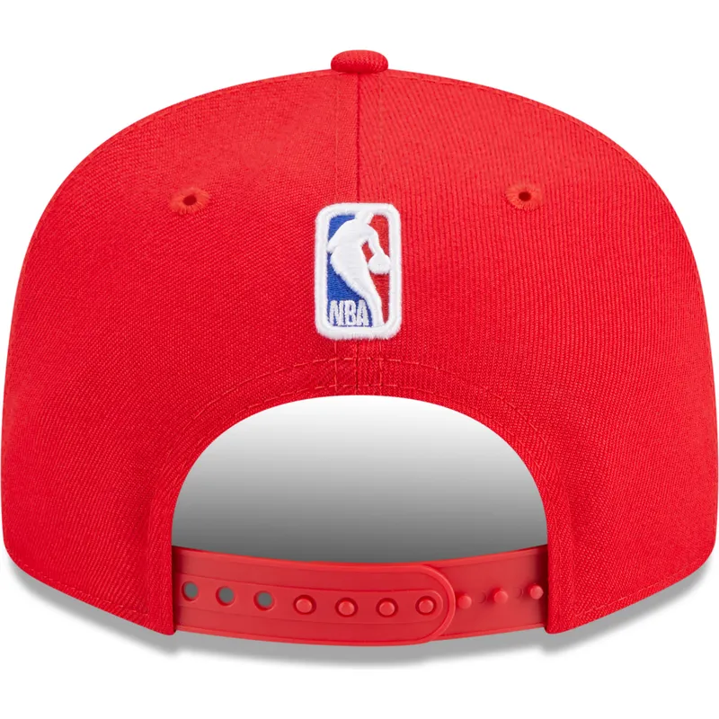 cepice-rovna-cervena-snapback-9fifty-draft-edition-2023-chicago-bulls-nba-new-era