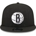 svart-platt-snapback-keps-9fifty-draft-edition-2023-brooklyn-nets-nba-fran-new-era