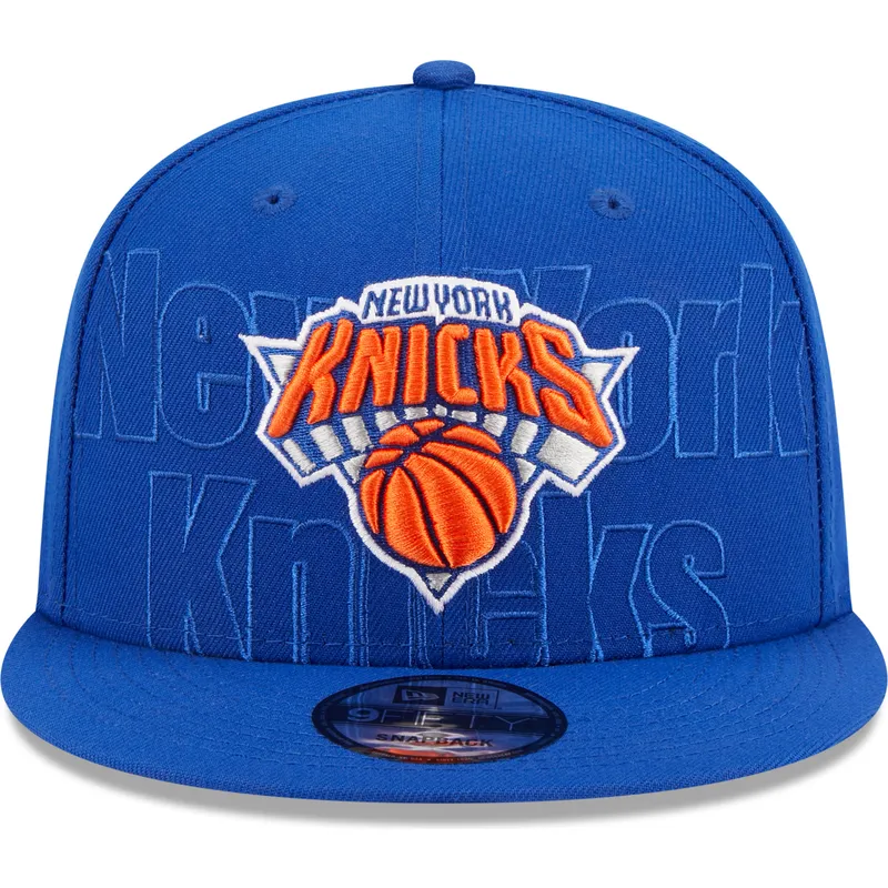 blaue-flache-snapback-kappe-9fifty-draft-edition-2023-der-new-york-knicks-nba-von-new-era