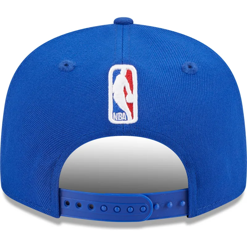 cepice-rovna-modra-snapback-9fifty-draft-edition-2023-new-york-knicks-nba-new-era