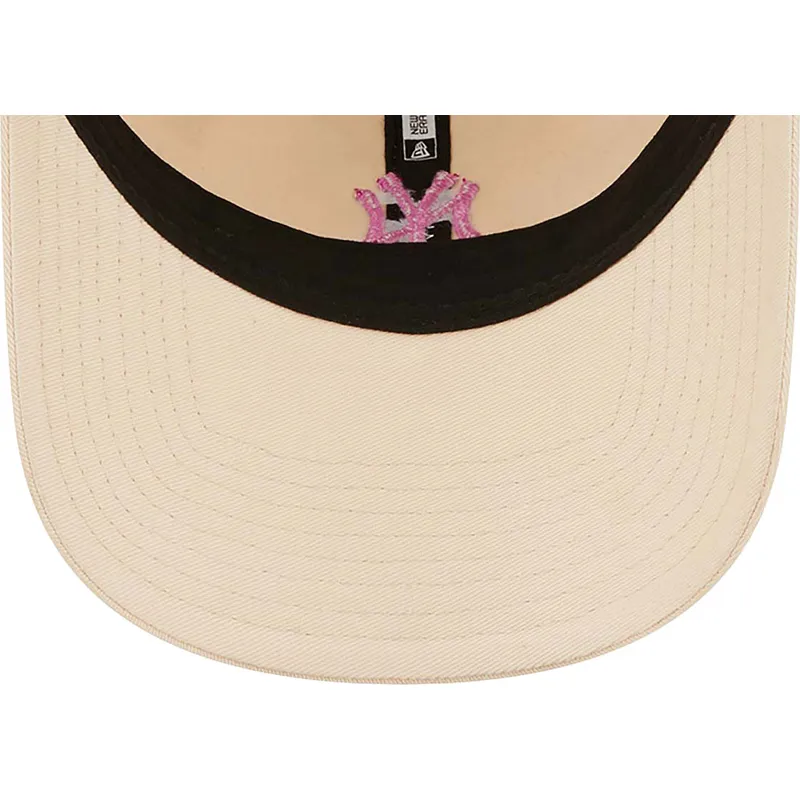 cap-zaoblena-pink-adjustable-strap-claro-9twenty-mini-new-york-yankees-mlb-new-era cap-zaoblena-pink-adjustable-strap-claro-9twenty-mini-new-york-yankees-mlb-new-era