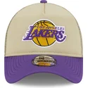 cepice-zaoblena-bezova-snapback-9forty-a-frame-all-day-los-angeles-lakers-nba-new-era