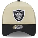 beige-und-schwarze-9forty-a-frame-all-day-trucker-kappe-der-las-vegas-raiders-nfl-von-new-era