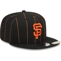 san-francisco-giants-mlb-new-era-svart-snapback-9fifty-keps-med-platt-skarm-och-nalrandig-skarmklamma