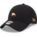 schwarze-verstellbare-9twenty-kappe-mit-gebogenem-schirm-und-heritage-pin-abzeichen-von-mclaren-racing-formula-1-von-new-era