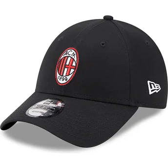 Ρυθμιζόμενο μαύρο κυρτό καπέλο 9FORTY Core της AC Milan Serie A από τη New Era