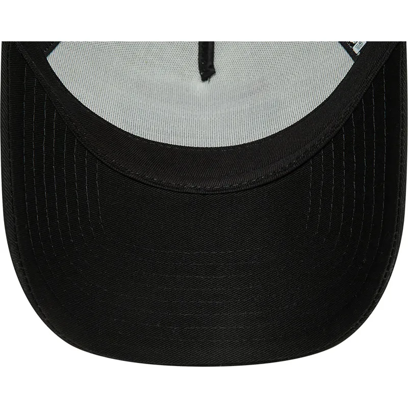 cepice-zaoblena-cerna-snapback-soy-sauce-a-frame-food-new-era