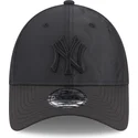 cepice-zaoblena-cerna-nastavitelny-9forty-multi-texture-new-york-yankees-mlb-new-era