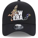 cepice-zaoblena-cerna-snapback-a-frame-coyote-y-correcaminos-looney-tunes-new-era