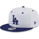 los-angeles-dodgers-mlb-9fifty-white-crown-patch-snapback-kappe-in-weiss-und-blau-mit-blauem-logo-von-new-era