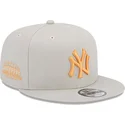 cepice-rovna-bezova-snapback-9fifty-side-patch-new-york-yankees-mlb-new-era