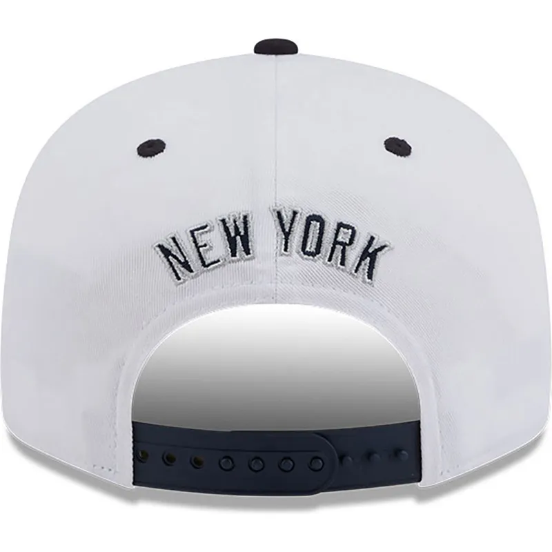 cepice-rovna-namornicka-modra-snapback-9fifty-white-crown-patch-new-york-yankees-mlb-new-era