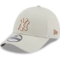 cepice-zaoblena-bezova-nastavitelny-9forty-team-outline-new-york-yankees-mlb-new-era