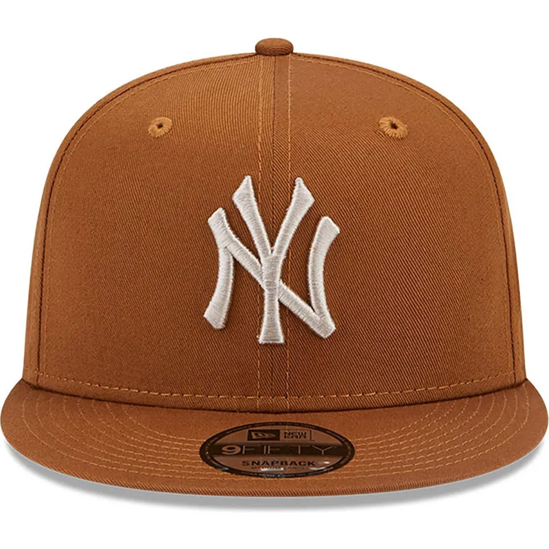 cepice-rovna-hneda-snapback-9fifty-league-essential-new-york-yankees-mlb-new-era