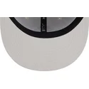 cepice-rovna-bezova-snapback-9fifty-league-essential-new-york-yankees-mlb-new-era