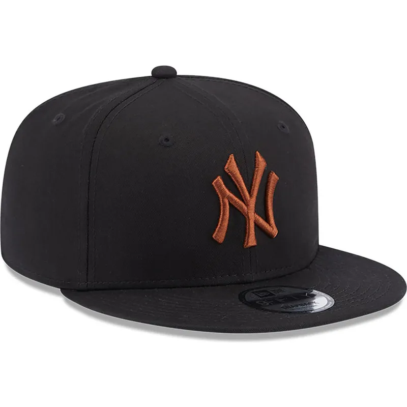 cepice-rovna-cerna-snapback-9fifty-league-essential-new-york-yankees-mlb-new-era