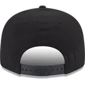 cepice-rovna-cerna-snapback-9fifty-league-essential-new-york-yankees-mlb-new-era