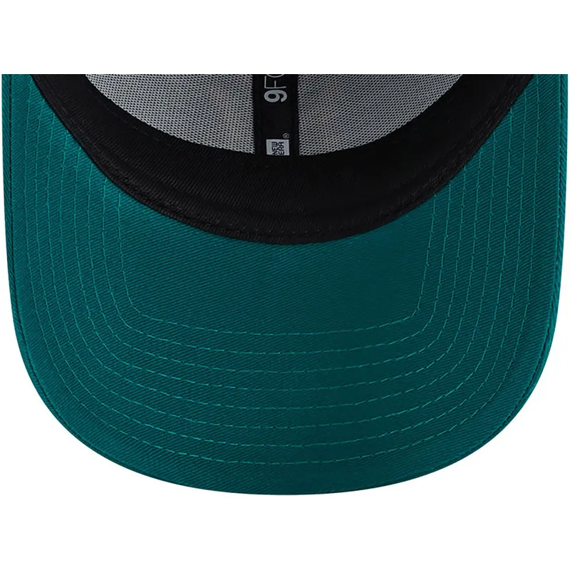 cepice-zaoblena-zelena-nastavitelny-9forty-league-essential-new-york-yankees-mlb-new-era