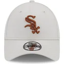 cepice-zaoblena-bezova-nastavitelny-pasek-marron-9forty-league-essential-chicago-white-sox-mlb-new-era