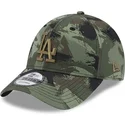 cepice-zaoblena-maskacova-nastavitelny-9forty-all-over-print-painted-los-angeles-dodgers-mlb-new-era