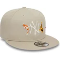 cepice-rovna-bezova-snapback-9fifty-koi-fish-new-york-yankees-mlb-new-era