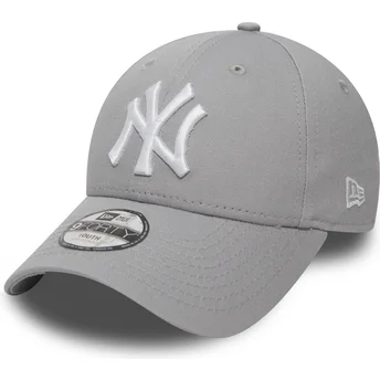 Grå böjd justerbar keps för barn 9FORTY Essential från New York Yankees MLB av New Era