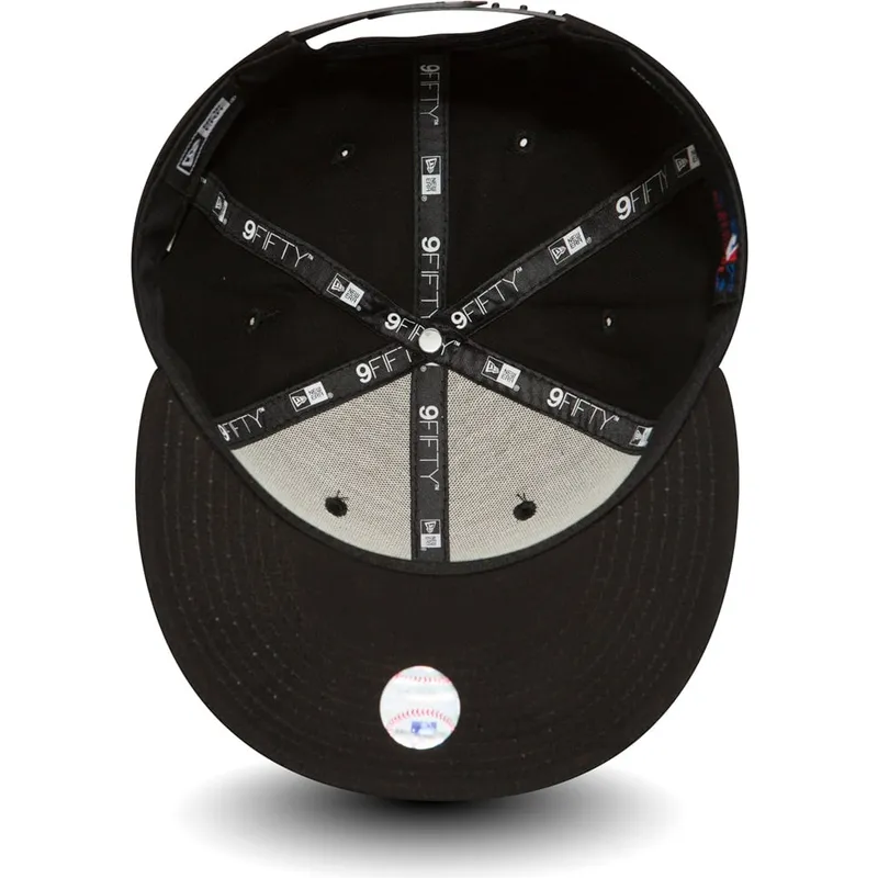 cepice-rovna-cerna-snapback-9fifty-black-on-black-new-york-yankees-mlb-new-era