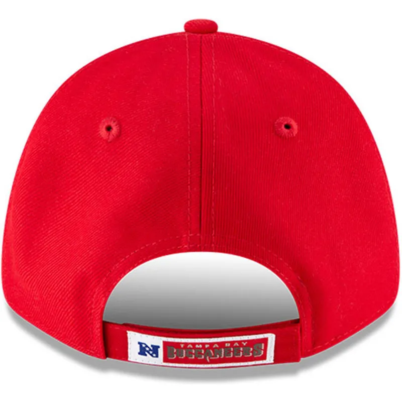 rote-verstellbare-9forty-curved-cap-der-tampa-bay-buccaneers-nfl-von-new-era