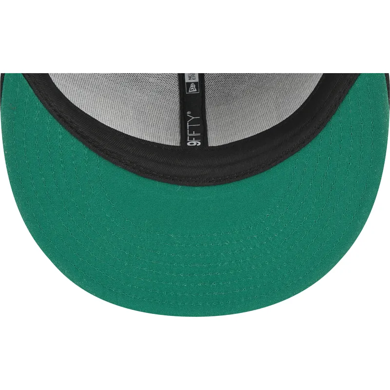 cepice-rovna-cerna-snapback-9fifty-post-up-pin-chicago-bulls-nba-new-era