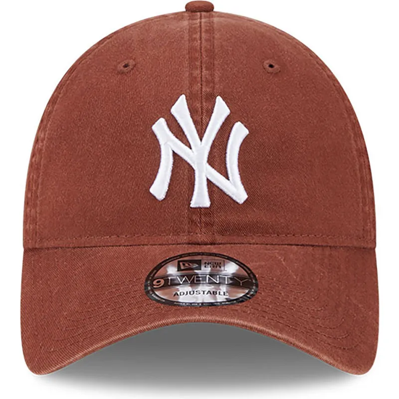 cap-zaoblena-brown-adjustable-strap-9twenty-league-essential-new-york-yankees-mlb-new-era cap-zaoblena-brown-adjustable-strap-9twenty-league-essential-new-york-yankees-mlb-new-era