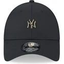 cepice-zaoblena-cerna-nastavitelny-9forty-pin-new-york-yankees-mlb-new-era