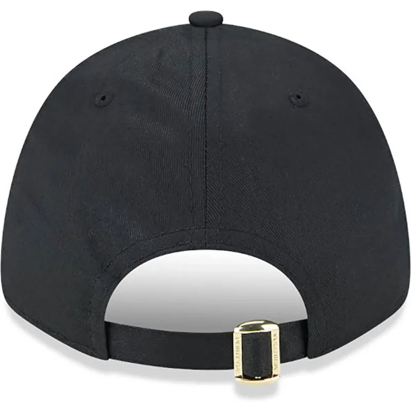 cepice-zaoblena-cerna-nastavitelny-9forty-pin-chicago-bulls-nba-new-era