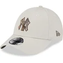 new-era-new-york-yankees-mlb-9forty-check-infill-beige-verstellbare-kappe