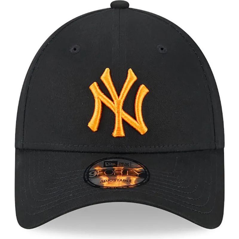 cepice-zaoblena-cerna-nastavitelny-9forty-league-essential-new-york-yankees-mlb-new-era cepice-zaoblena-cerna-nastavitelny-9forty-league-essential-new-york-yankees-mlb-new-era