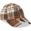 cepice-zaoblena-hneda-nastavitelny-9forty-check-new-york-yankees-mlb-new-era