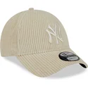 cepice-zaoblena-bezova-nastavitelny-9forty-wide-cord-new-york-yankees-mlb-new-era