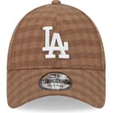 cepice-zaoblena-hneda-nastavitelny-9forty-flannel-los-angeles-dodgers-mlb-new-era
