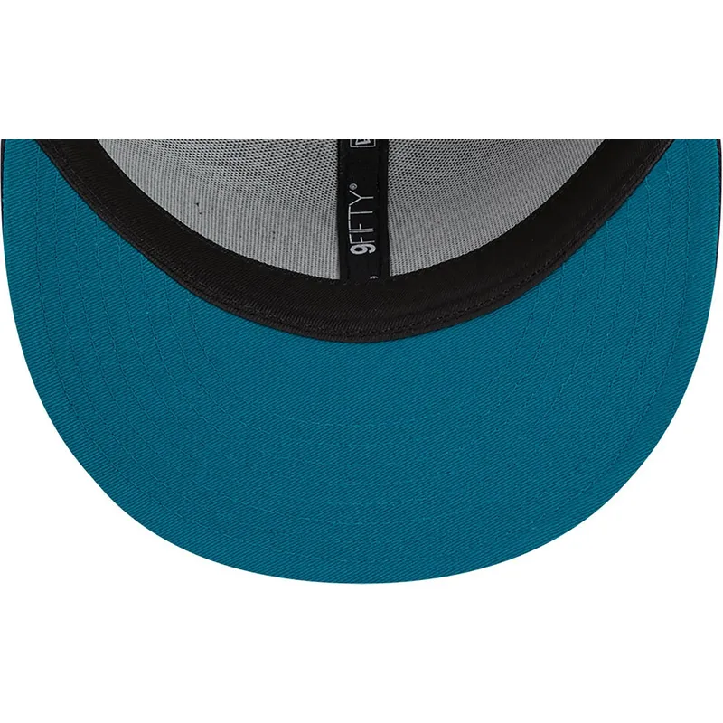 cepice-rovna-namornicka-modra-snapback-9fifty-side-patch-script-new-york-yankees-mlb-new-era
