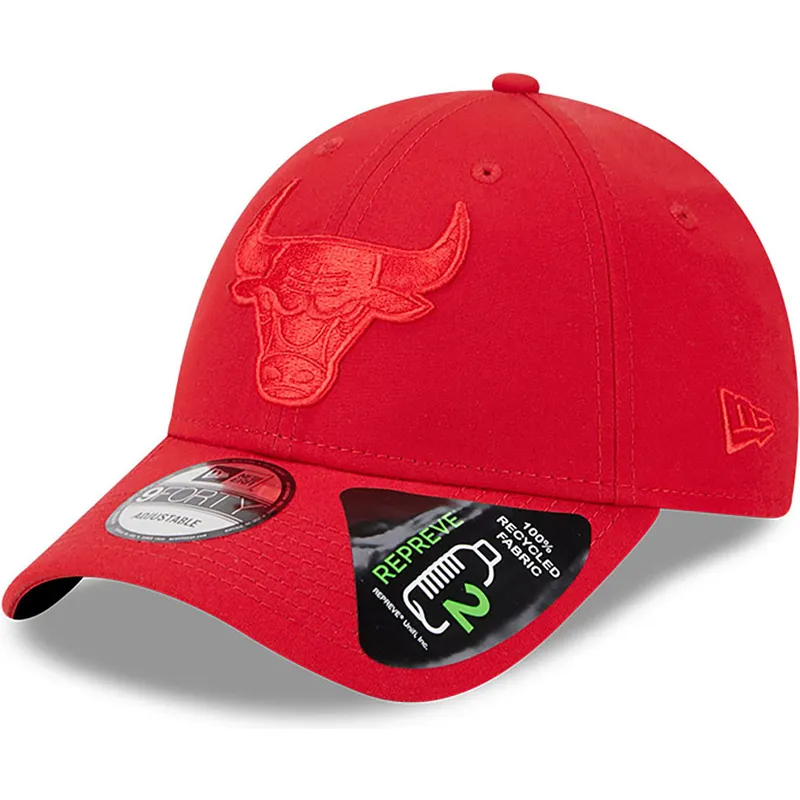 cepice-zaoblena-cervena-nastavitelny-9forty-repreve-outline-chicago-bulls-nba-new-era